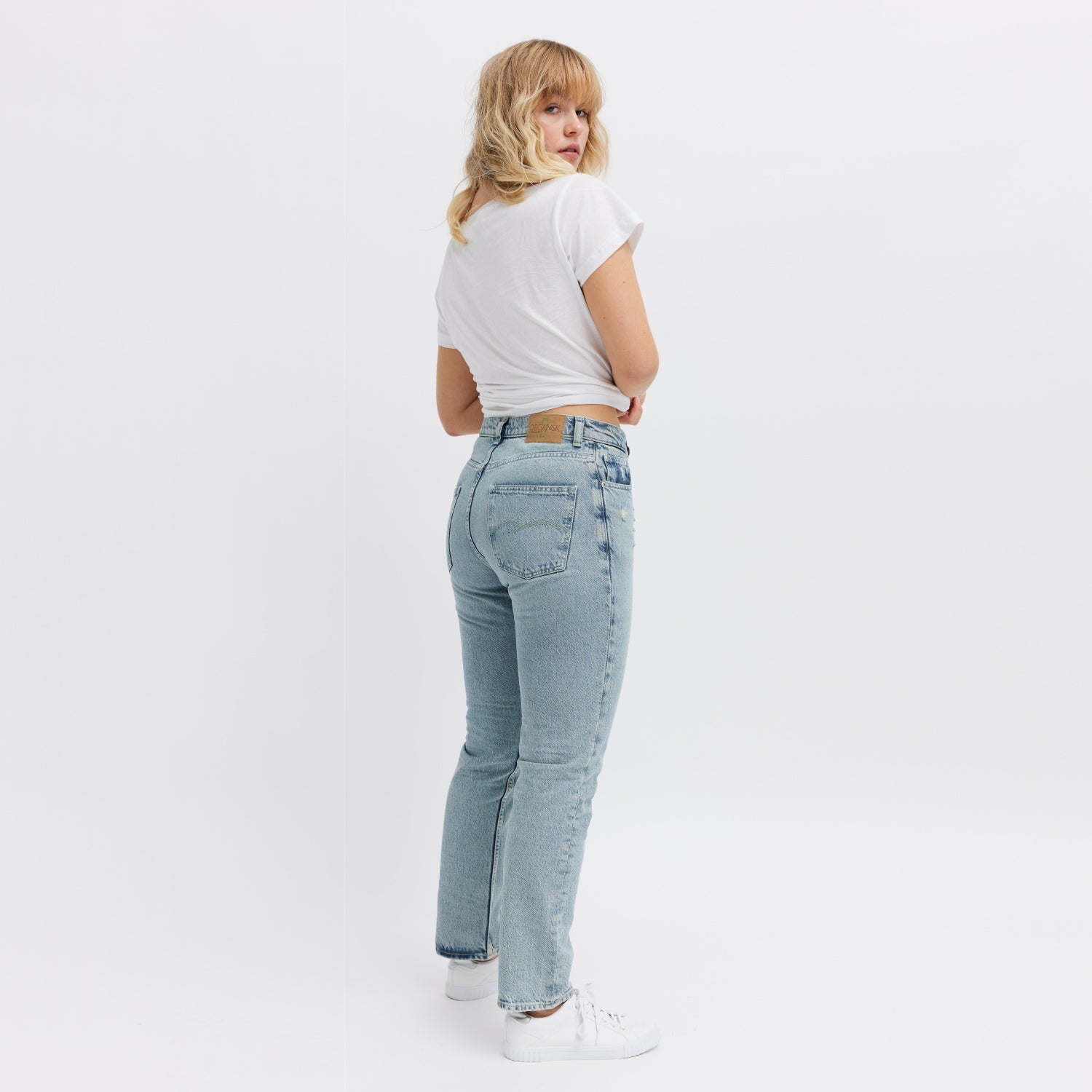blue jeans, relaxing fit