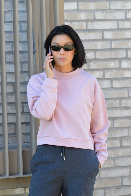 The Organic Cropped Sweatshirt - Pink