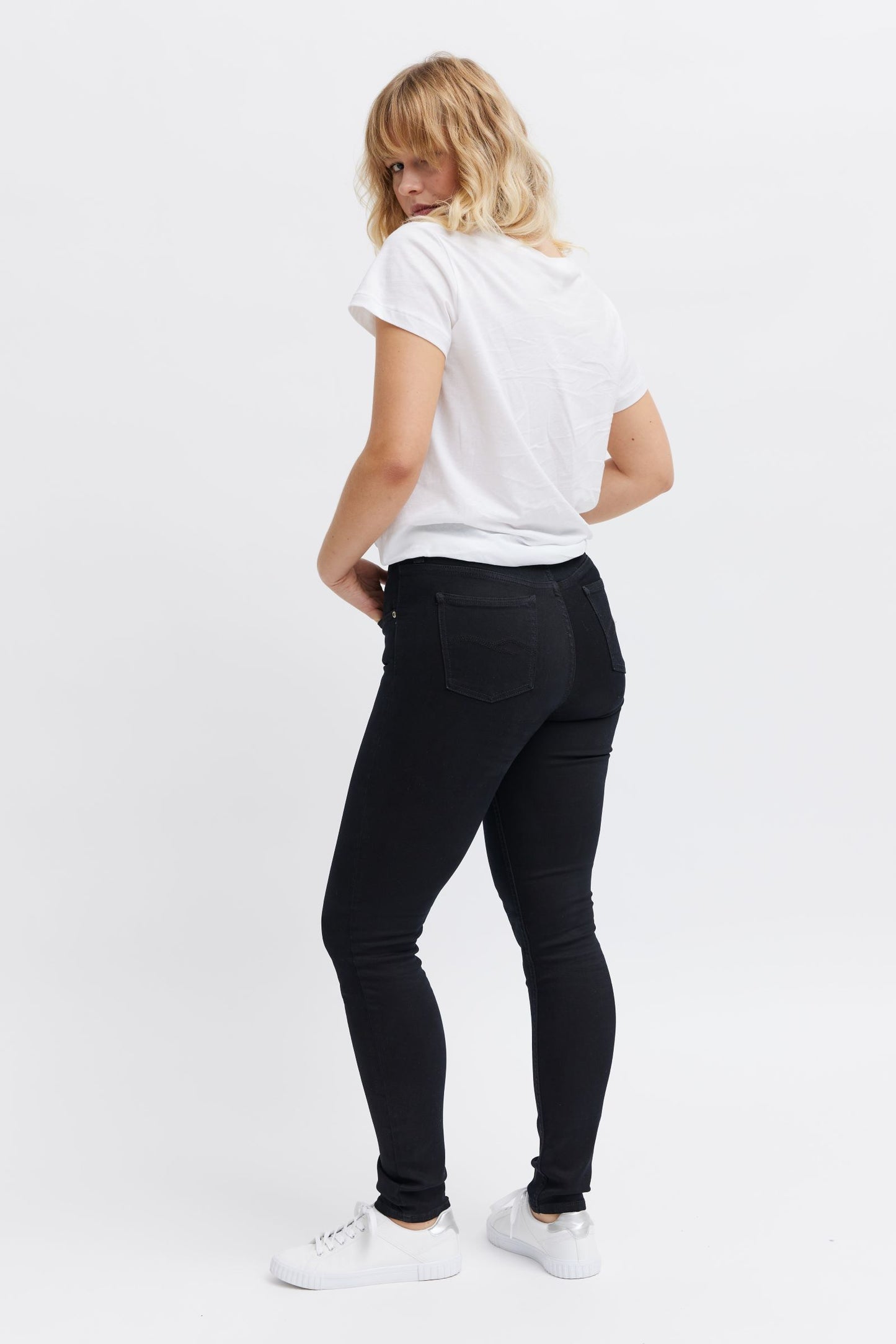 Black organic denim jeans - Women's slim fit