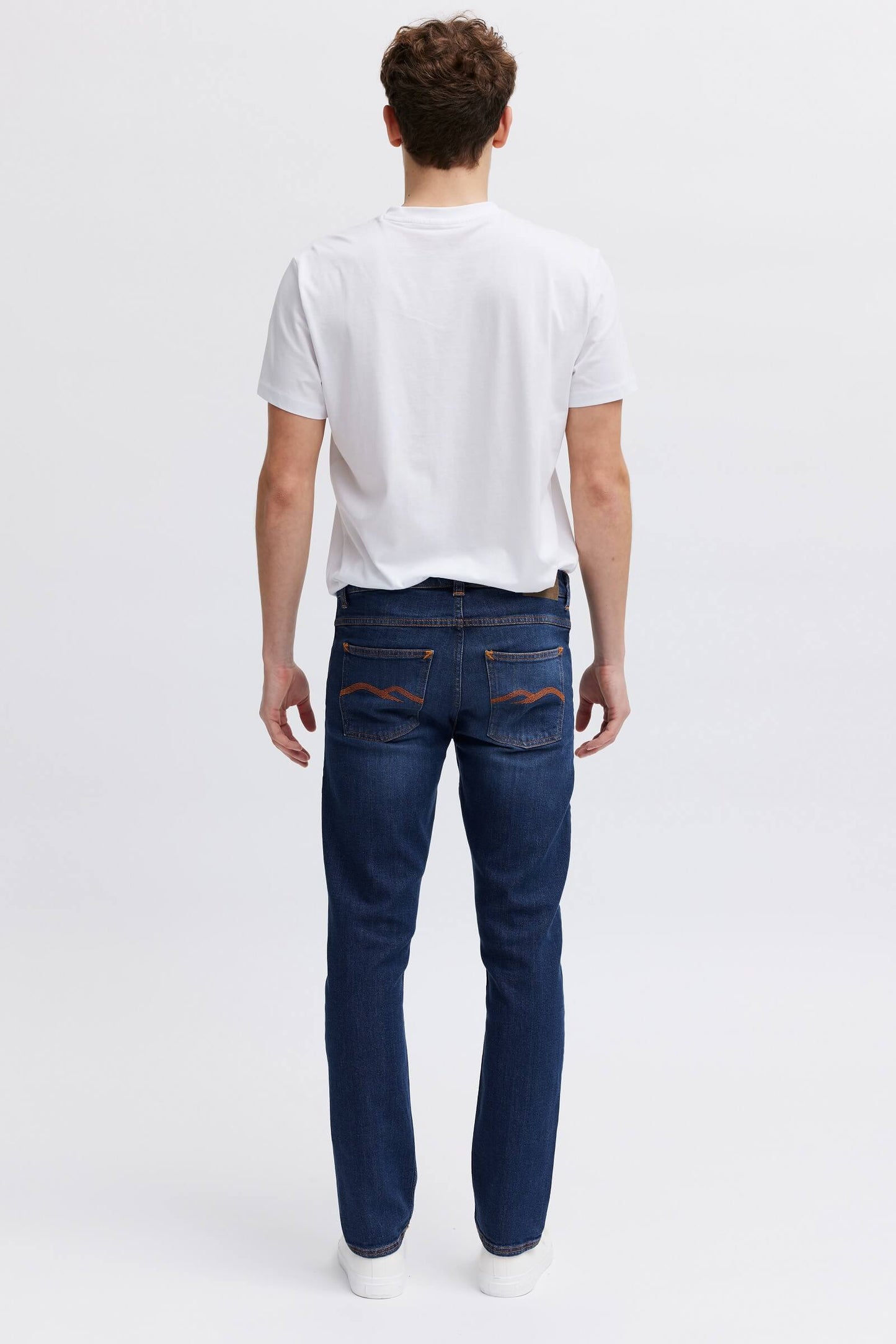 Eco-friendly jeans for men - organic and comfy denim