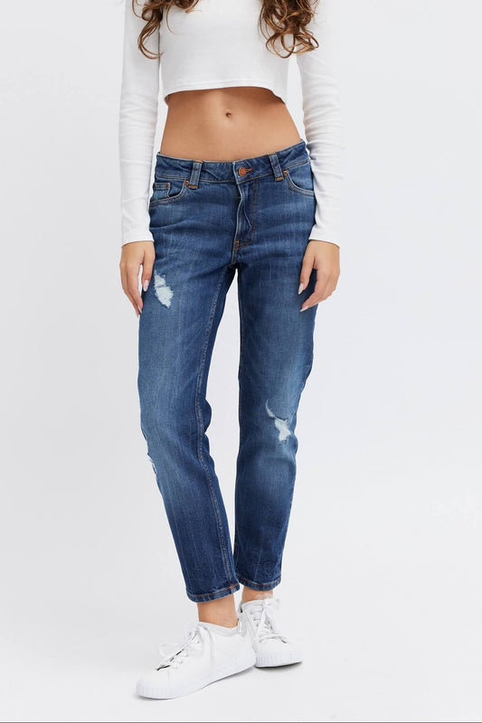 dark blue ripped denim jeans for women