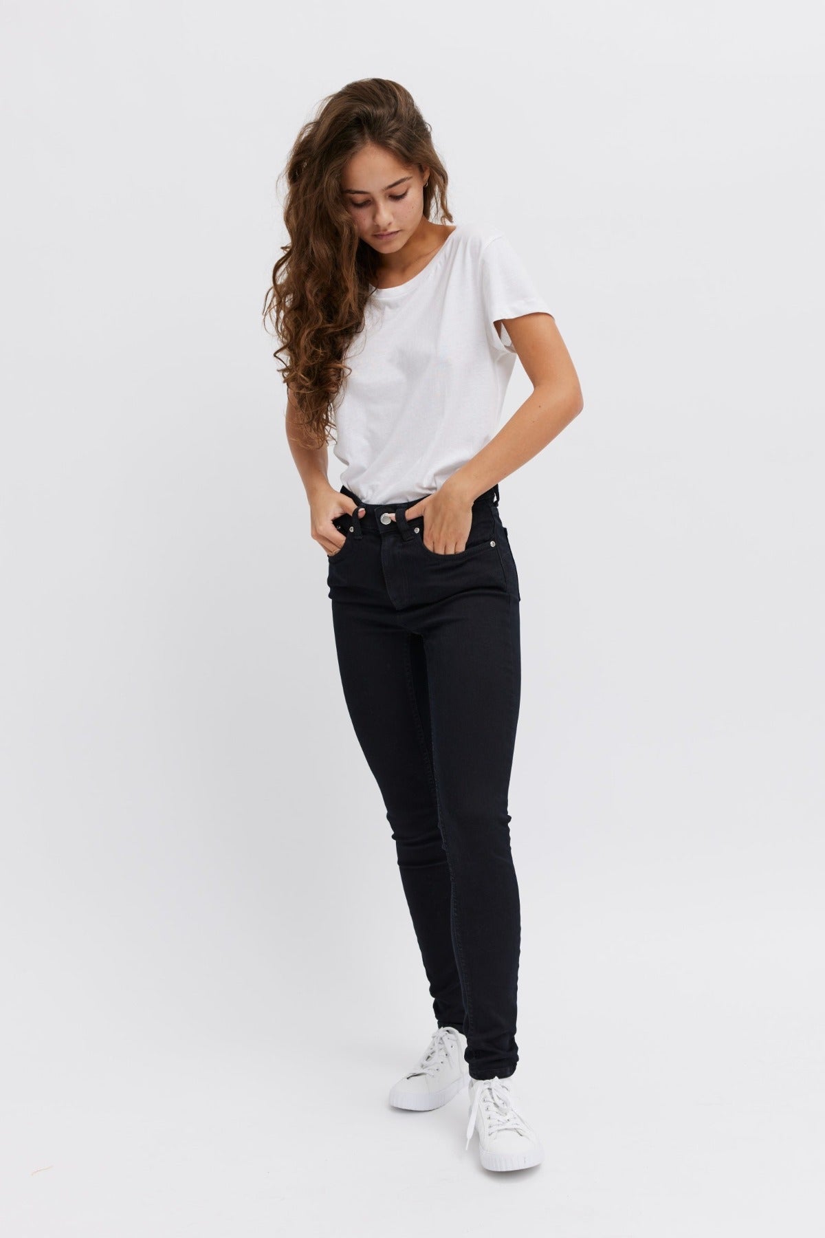 Comfortable black jeans for women