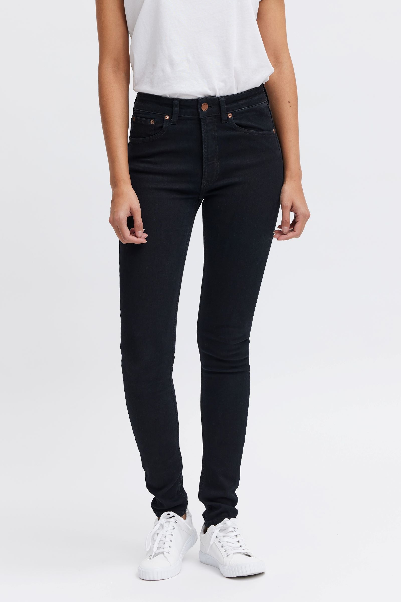Womens - Organic Cotton High Waisted Skinny Flare Jeans in Black