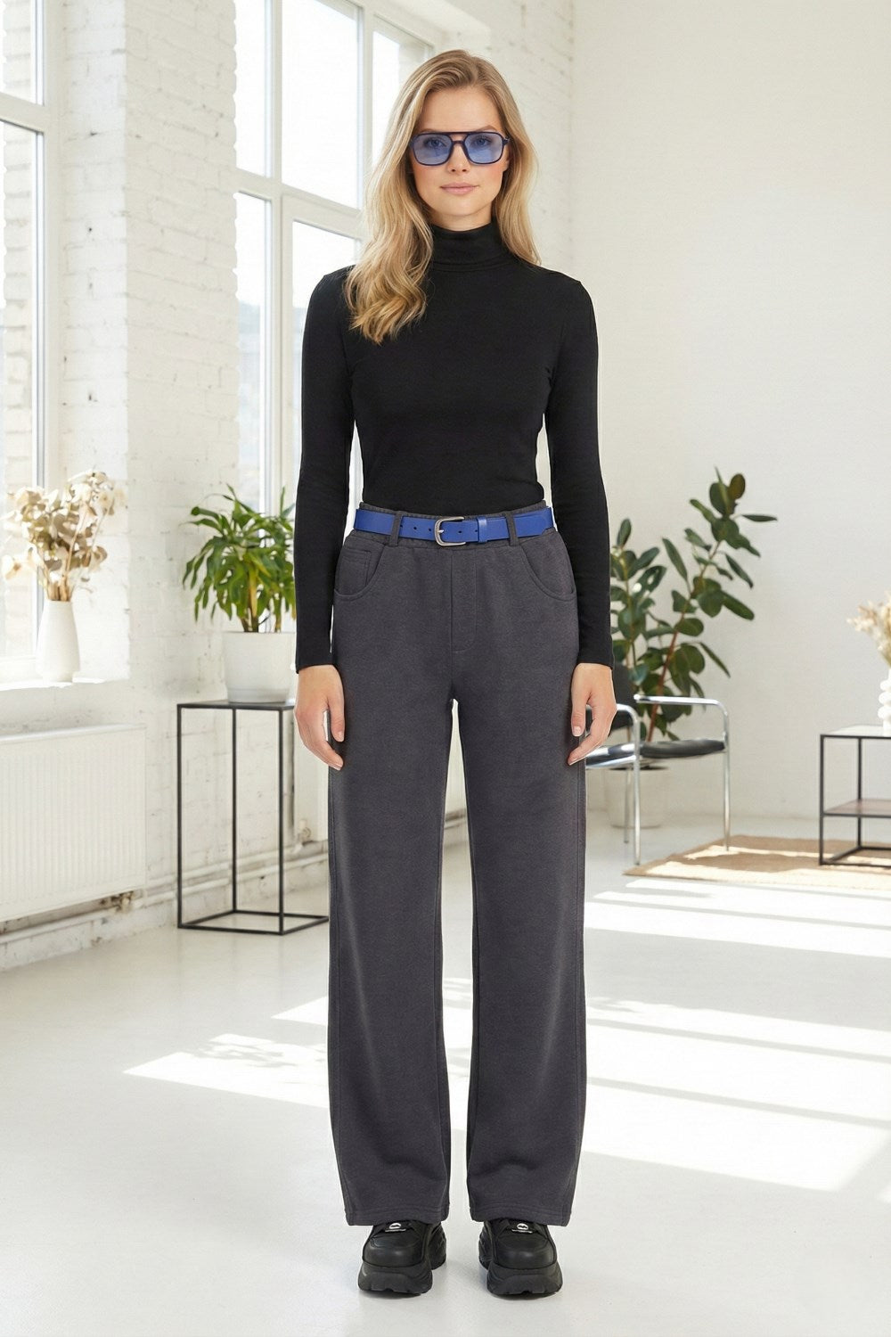 Elegant wide leg pants with ultra comfort