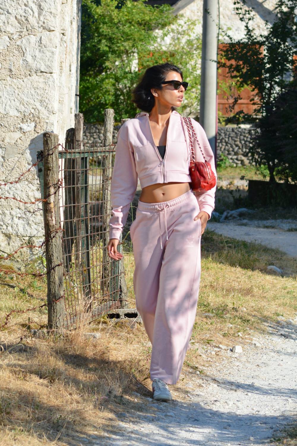 The Organic Cropped Zip-Up Hoodie - Pink