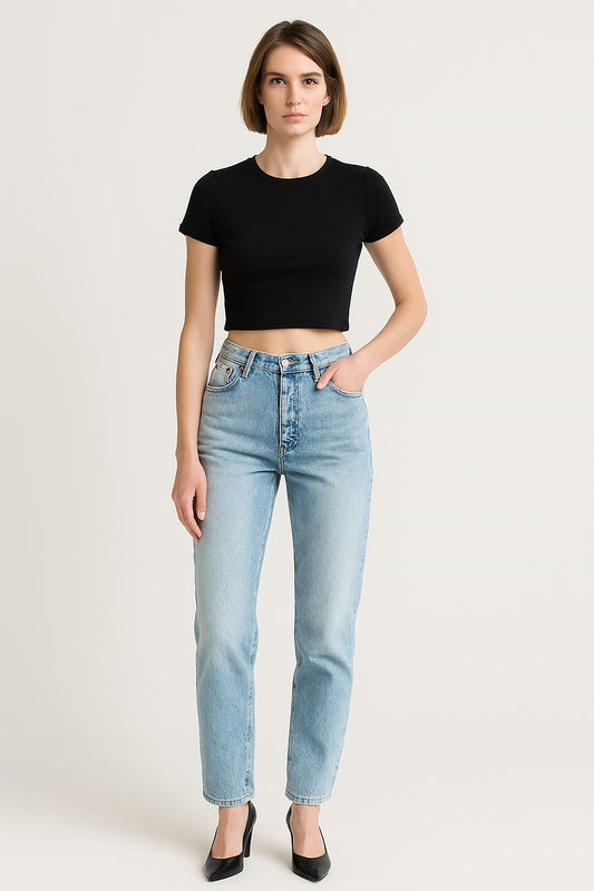 The Organic Crop Top - Black