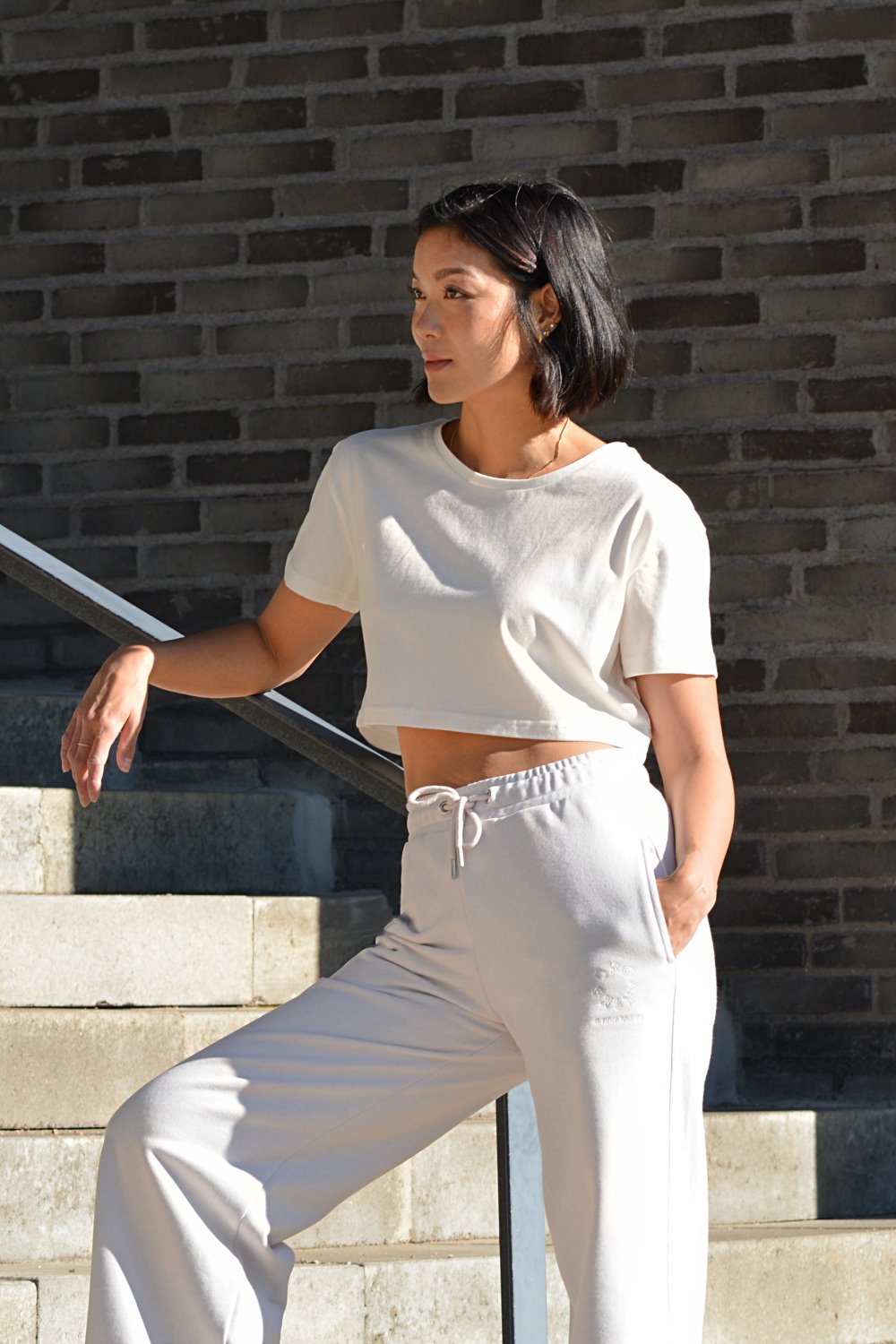The Organic Boxy Crop - White