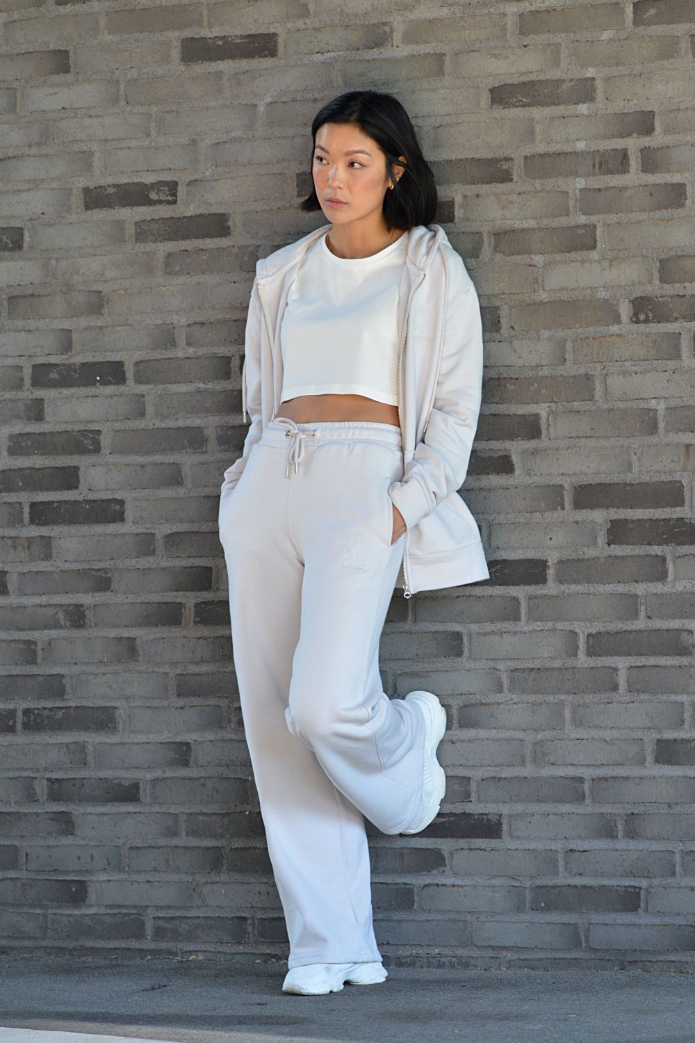 The Organic Wide-Leg Sweatpants - White