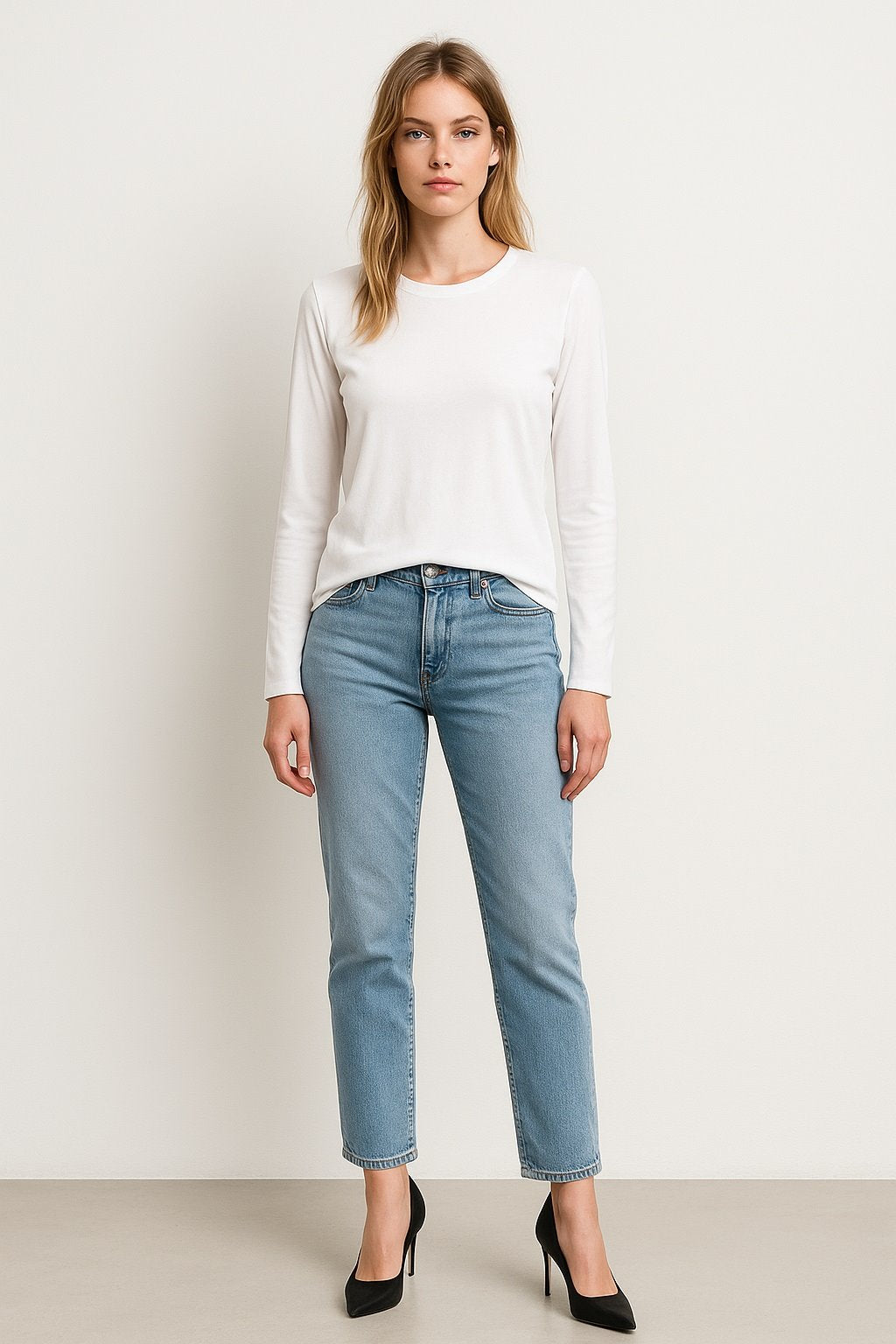 The Classic Organic Long-Sleeve Tee - White