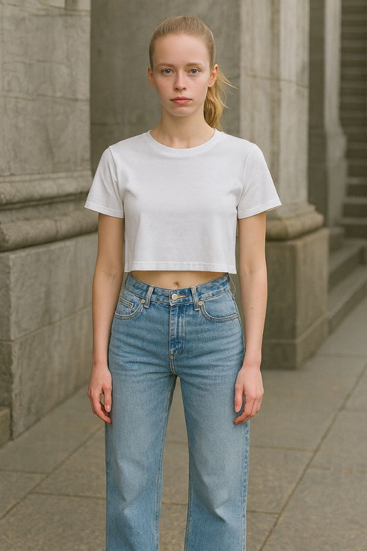 The Organic Boxy Crop - White