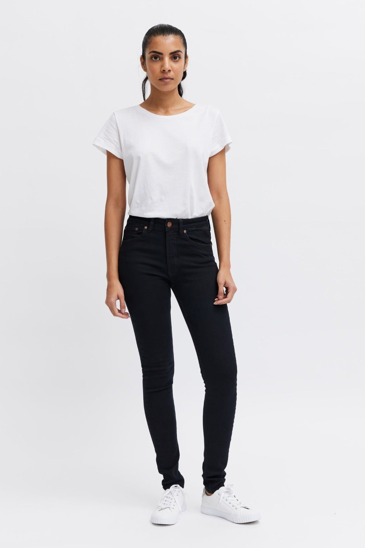 Black denim jeans - Circular fashion