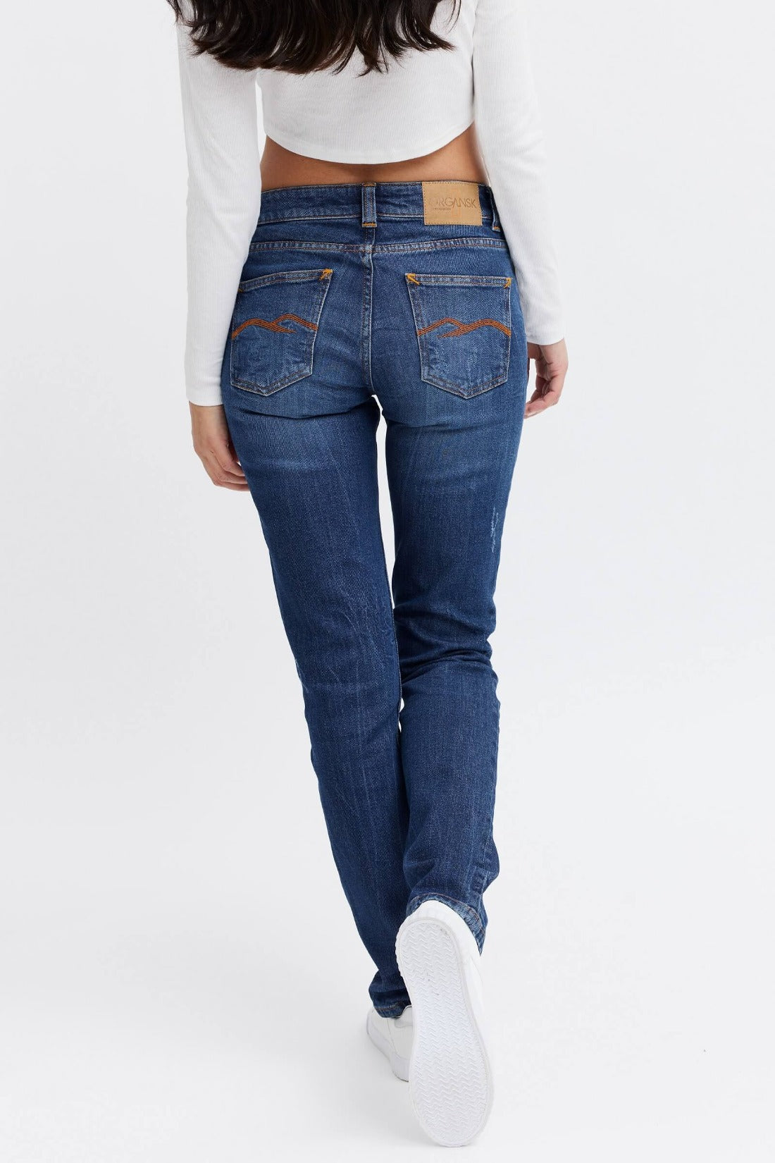 Lease Ethical Jeans  with stylish pockets and vegan patch