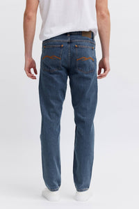 ethical and vegan male jeans. Stylish pockets and vegan patches