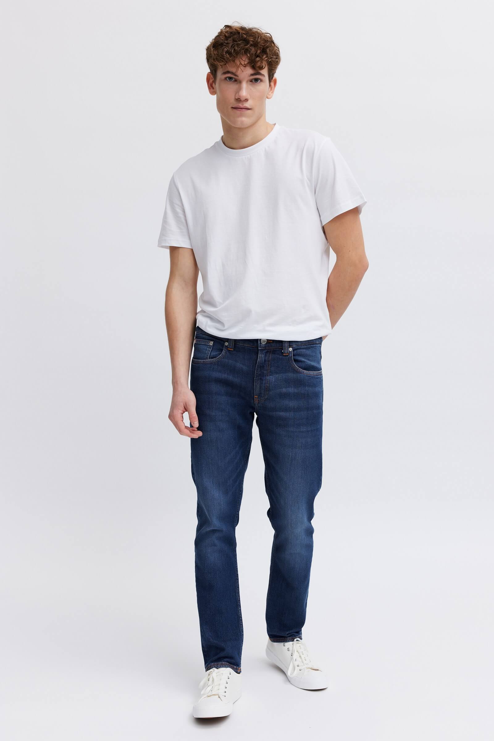 Vegan, stylish and comfy jeans for men