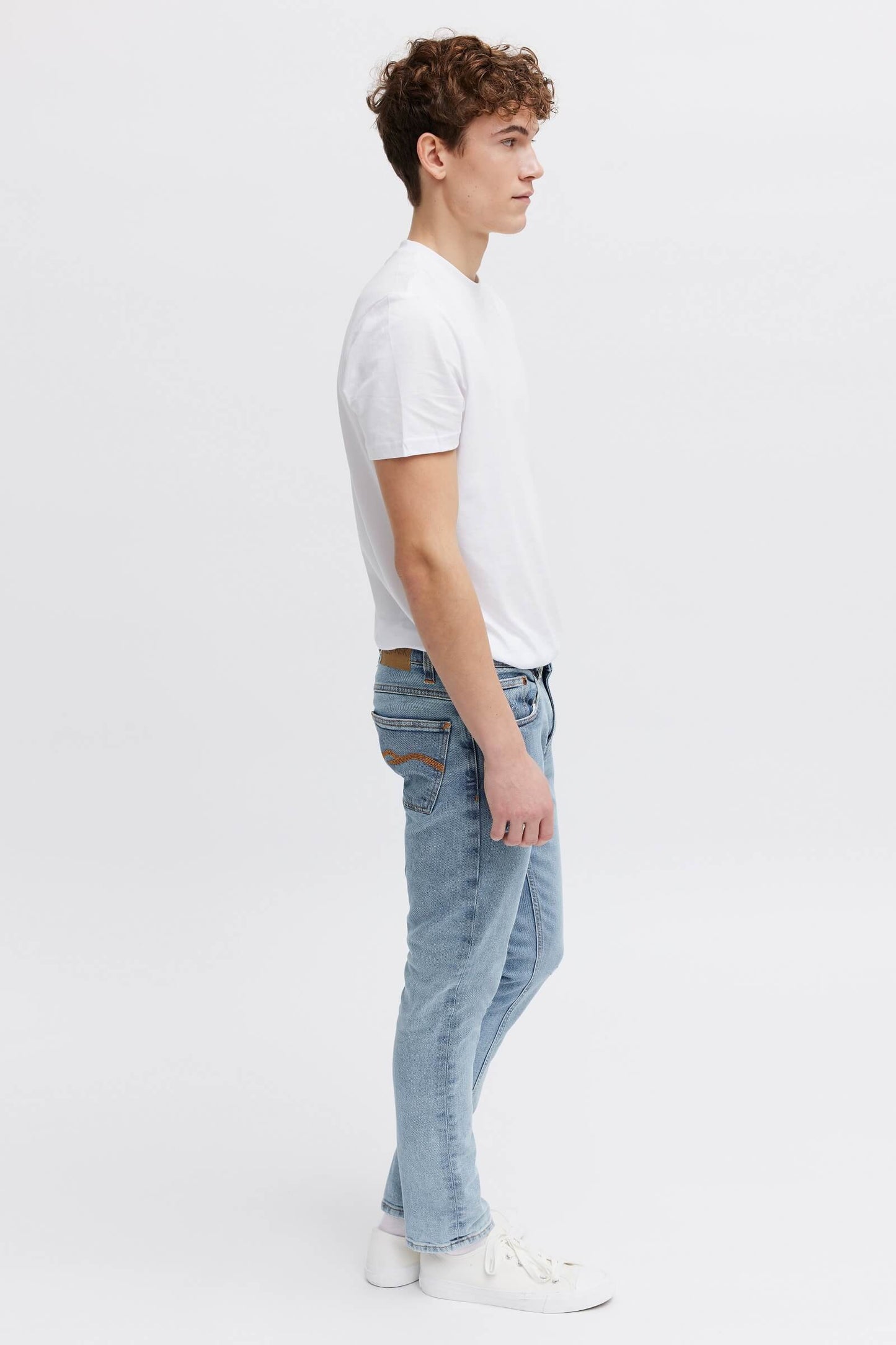 Organic slim tapered fit jeans for men 