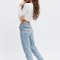 Original organic jeans for women. Light blue color and tapered fit 
